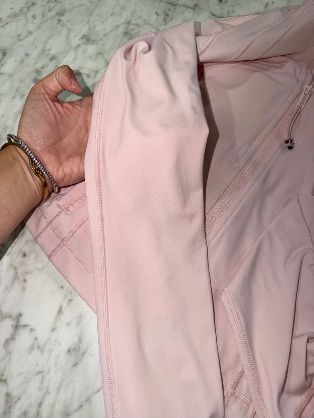 Lululemon Define Cropped Jacket, size 6! Pink, Strawberry Milkshake! - Picture 8 of 9